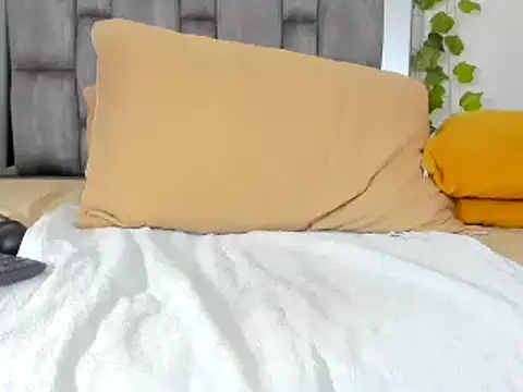 alyssia ocean online show from October 4, 12:39 pm