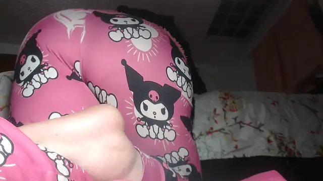 prettyangelsquirt online show from February 24, 9:04 pm