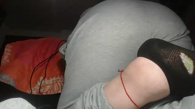 prettyangelsquirt online show from January 7, 12:15 am