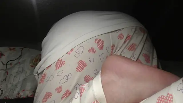 Snapshot of prettyangelsquirt chatting on October 23, 9:24 pm prettyangelsquirt online show from October 23, 9:24 pm