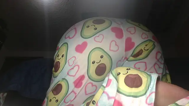 prettyangelsquirt online show from February 3, 10:15 pm