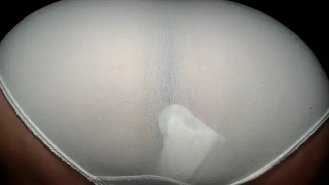 prettyangelsquirt online show from April 8, 12:01 am