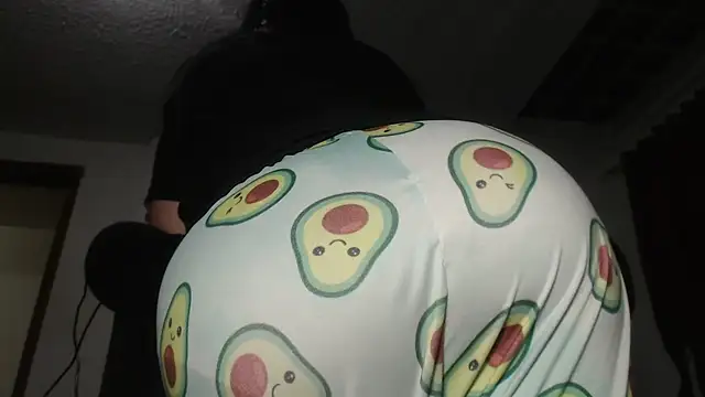 Snapshot of prettyangelsquirt chatting on December 5, 2:37 pm prettyangelsquirt online show from December 5, 2:37 pm