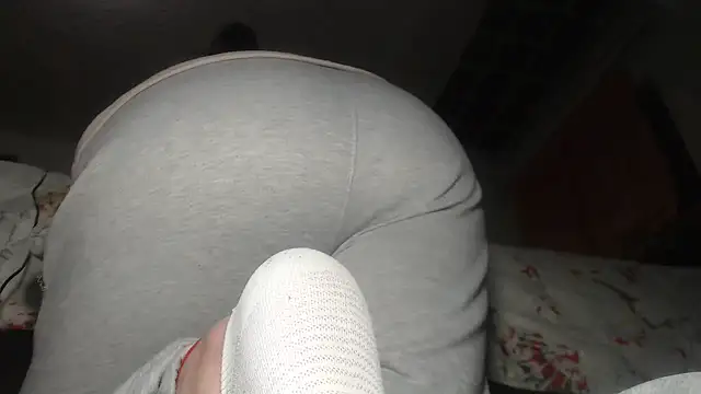 prettyangelsquirt online show from February 25, 11:04 pm