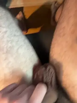 Snapshot of JohnnyBigShot chatting on February 11, 7:03 pm JohnnyBigShot online show from February 11, 7:03 pm