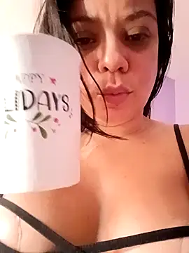 Sofiia W26 online show from December 21, 10:10 pm