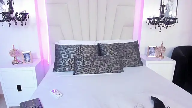 Sofiia W26 online show from March 17, 12:52 pm