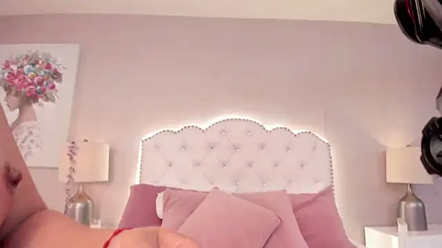 Snapshot of Sofiia_W26 chatting on March 2, 6:16 am Sofiia W26 online show from March 2, 6:16 am