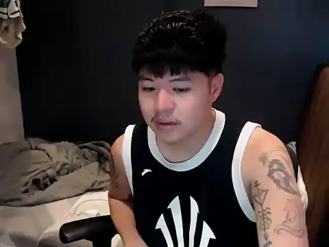 ASIANken911 online show from March 7, 6:35 pm