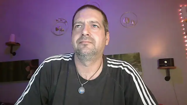 matrikes1 online show from February 17, 5:34 pm