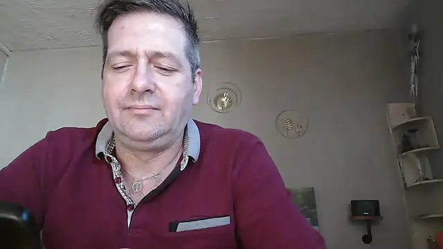 matrikes1 online show from March 22, 1:56 pm