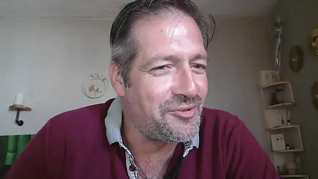 matrikes1 online show from September 28, 2:02 pm