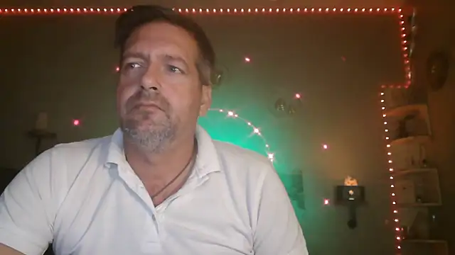 matrikes1 online show from October 11, 8:21 pm