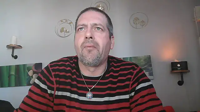 matrikes1 online show from February 19, 2:01 pm