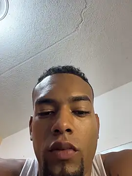 cuteboybigcock- online show from February 7, 6:24 pm