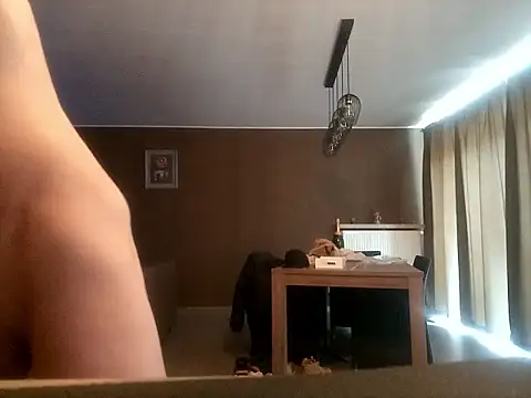 Snapshot of Antonio11111x chatting on February 28, 11:32 am Antonio11111x online show from February 28, 11:32 am