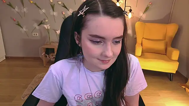 CloudGrace online show from April 18, 6:21 pm