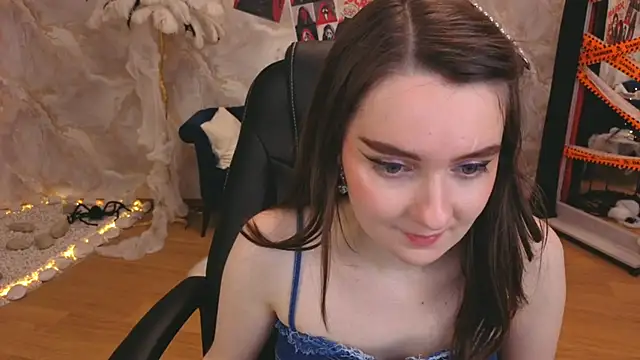 CloudGrace online show from October 29, 6:18 pm