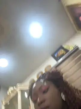 Sweetbootty online show from February 14, 8:21 am
