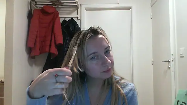 SusanCurt online show from November 27, 10:16 am