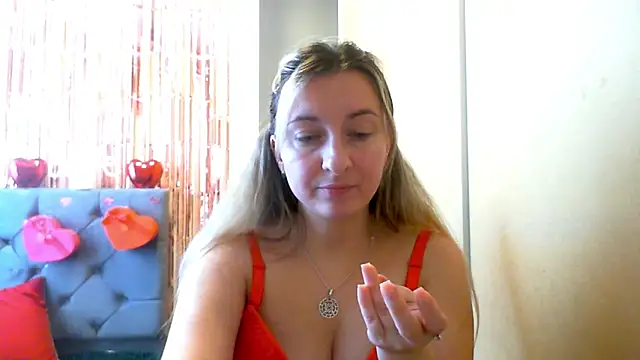 SusanCurt online show from February 14, 11:32 am