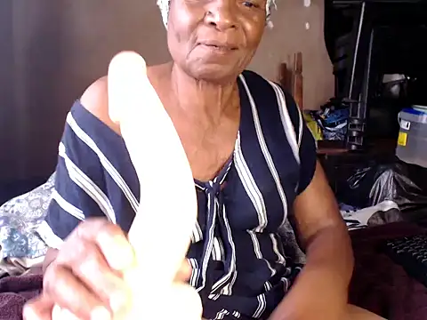 NaughtyGranny online show from November 18, 9:56 am