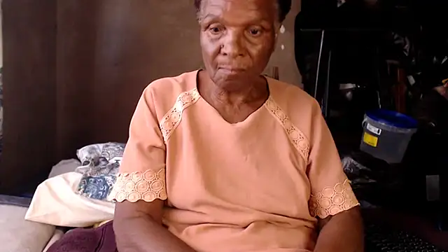 NaughtyGranny online show from November 26, 1:55 pm