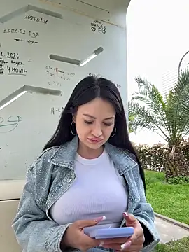 Wet  Bunny online show from May 11, 9:54 am