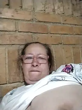 Snapshot of LaGochis07 chatting on July 10, 4:51 pm LaGochis07 online show from July 10, 4:51 pm