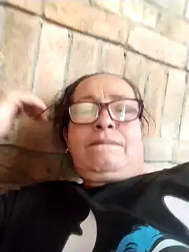 LaGochis07 online show from April 15, 6:45 pm