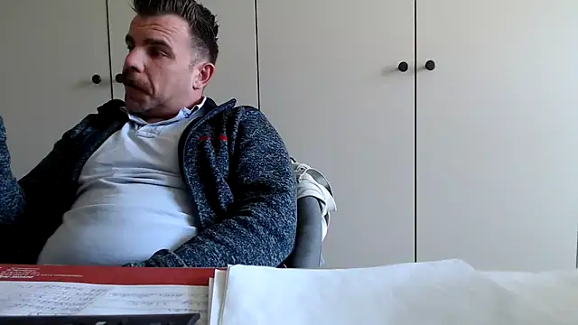 mrbigballs online show from May 9, 8:18 am