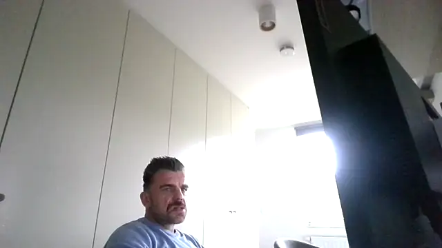 mrbigballs online show from October 3, 3:35 pm