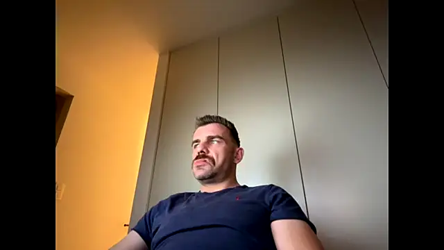 mrbigballs online show from October 27, 9:27 pm