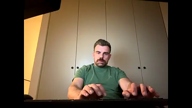 mrbigballs online show from November 7, 9:19 pm