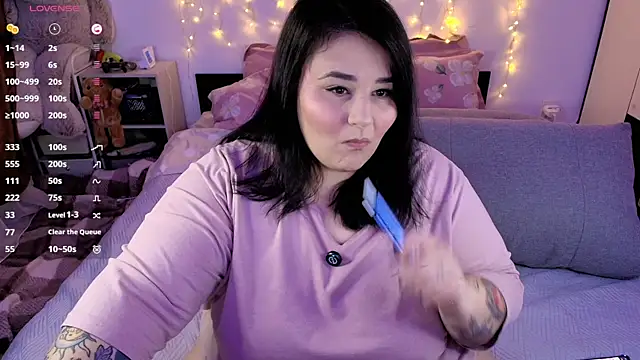 naughtykiss online show from February 21, 11:12 am