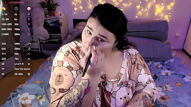 naughtykiss online show from March 22, 6:42 pm