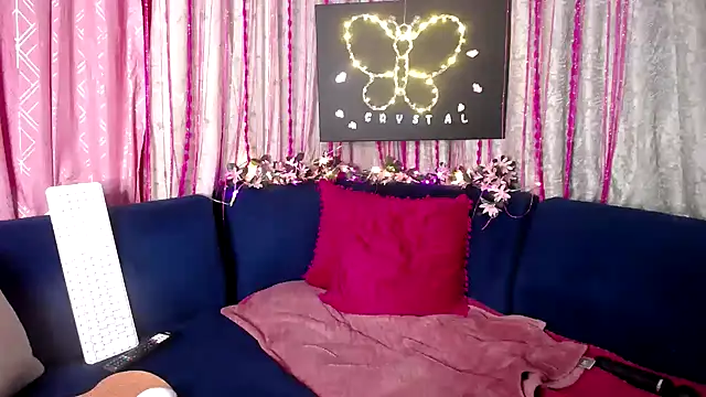 crystalbxx online show from March 24, 5:13 pm