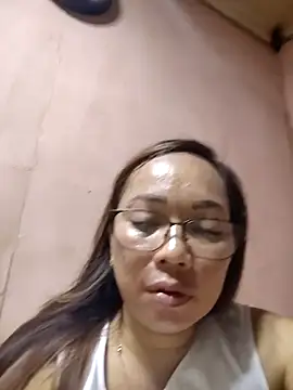 asianwet4u online show from March 4, 4:20 am