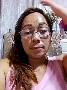 Snapshot of asianwet4u chatting on October 5, 9:16 pm asianwet4u online show from October 5, 9:16 pm