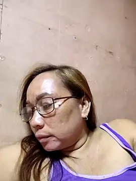 asianwet4u online show from October 25, 4:18 pm