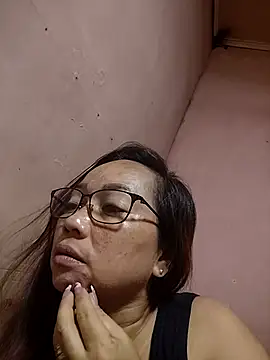 asianwet4u online show from March 31, 3:36 pm