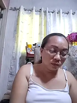 asianwet4u online show from October 24, 12:09 am