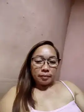 asianwet4u online show from May 9, 2:09 pm