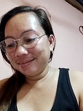 Snapshot of asianwet4u chatting on March 8, 11:07 pm asianwet4u online show from March 8, 11:07 pm