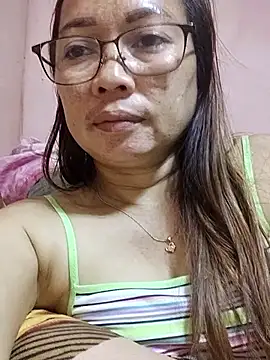 asianwet4u online show from March 13, 7:02 am