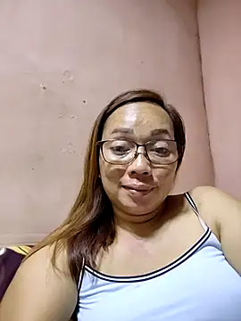 asianwet4u online show from May 11, 1:23 pm
