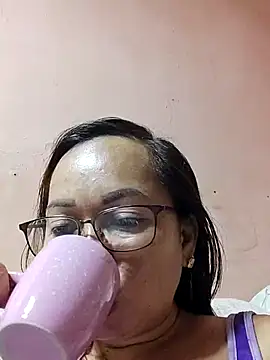 asianwet4u online show from February 27, 2:45 am