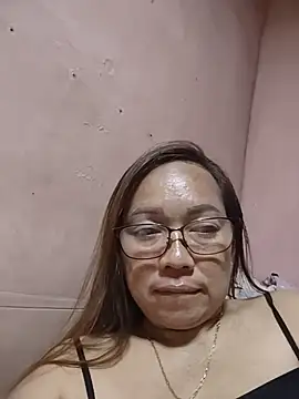 Snapshot of asianwet4u chatting on June 16, 6:52 pm asianwet4u online show from June 16, 6:52 pm