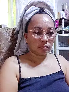 asianwet4u online show from November 15, 4:49 am