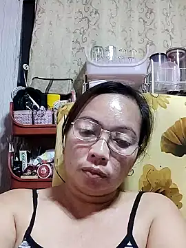 Snapshot of asianwet4u chatting on March 17, 4:01 pm asianwet4u online show from March 17, 4:01 pm